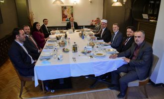 Presidentja shtron iftar për krerët e BIK-ut, fton edhe kryeministrin dhe kryeparlamentarin