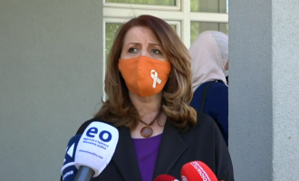 VV thotë se brenda dy jave janë ulur rastet e hospitalizimit nga COVID-19, opozita kritikon Qeverinë për ritmin e ngadalshëm të vaksinimit