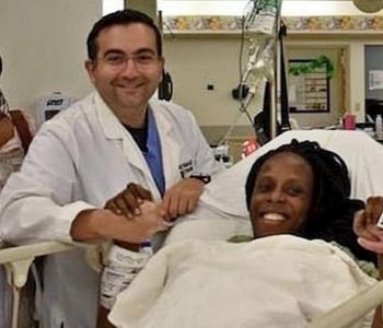 Një grua nga Mali ka lindur nëntënjak