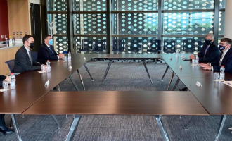 Dialogu me Serbinë, Palmer takohet me Abdixhikun