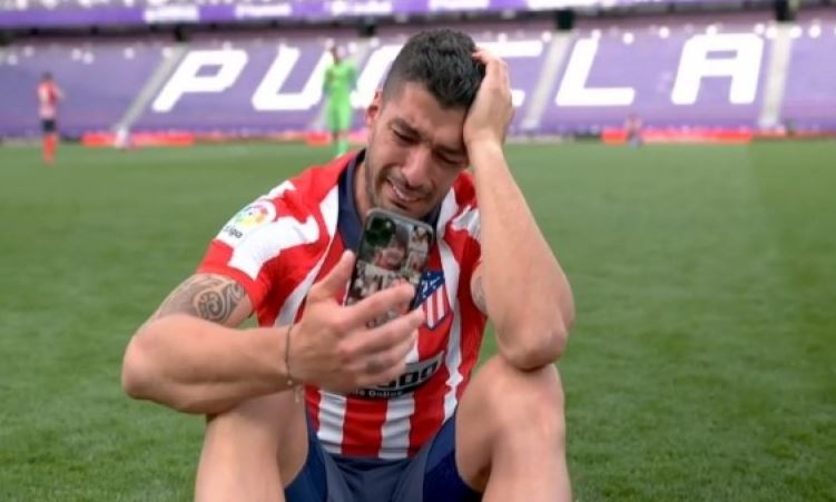 Pas triumfit me Atleticon në La Liga, nuk i mbante lotët Suarez