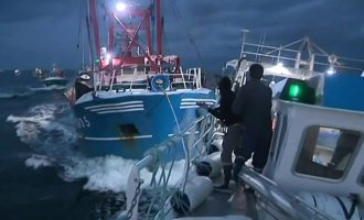 Tensionohet situata në brigjet detare mes Francës dhe Mbretërisë së Bashkuar në lidhje me të drejtat e peshkimit