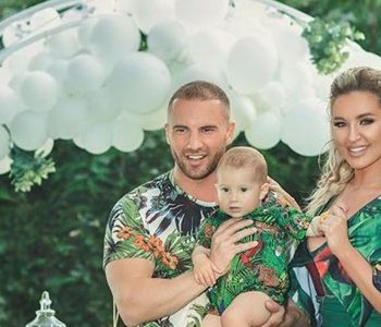 Pas lindjes iu sulën me komente negative, Patrisi shahet me komentuesin në profil të Tunës