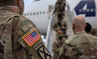 SHBA dhe NATO fillojnë zyrtarisht tërheqjen e trupave nga Afganistani