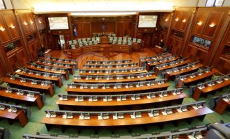 Opozita nuk merr pjesë në votimin e Komisionerit të Agjencisë për Informim dhe Privatësi