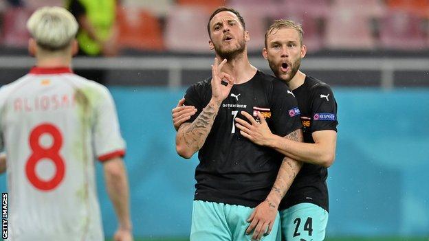 UEFA merr vendim për Arnautovic