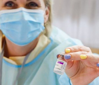 BE humb betejën ligjore ndaj AstraZeneca-s për furnizimin me vaksina