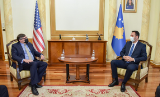 Konjufca pret në takim Palmerin