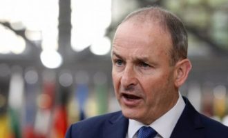 Kurti pranon urime nga kryeministri i Irlandës