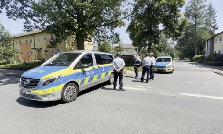 Dy persona vriten në Gjermani, policia në kërkim të dorasit