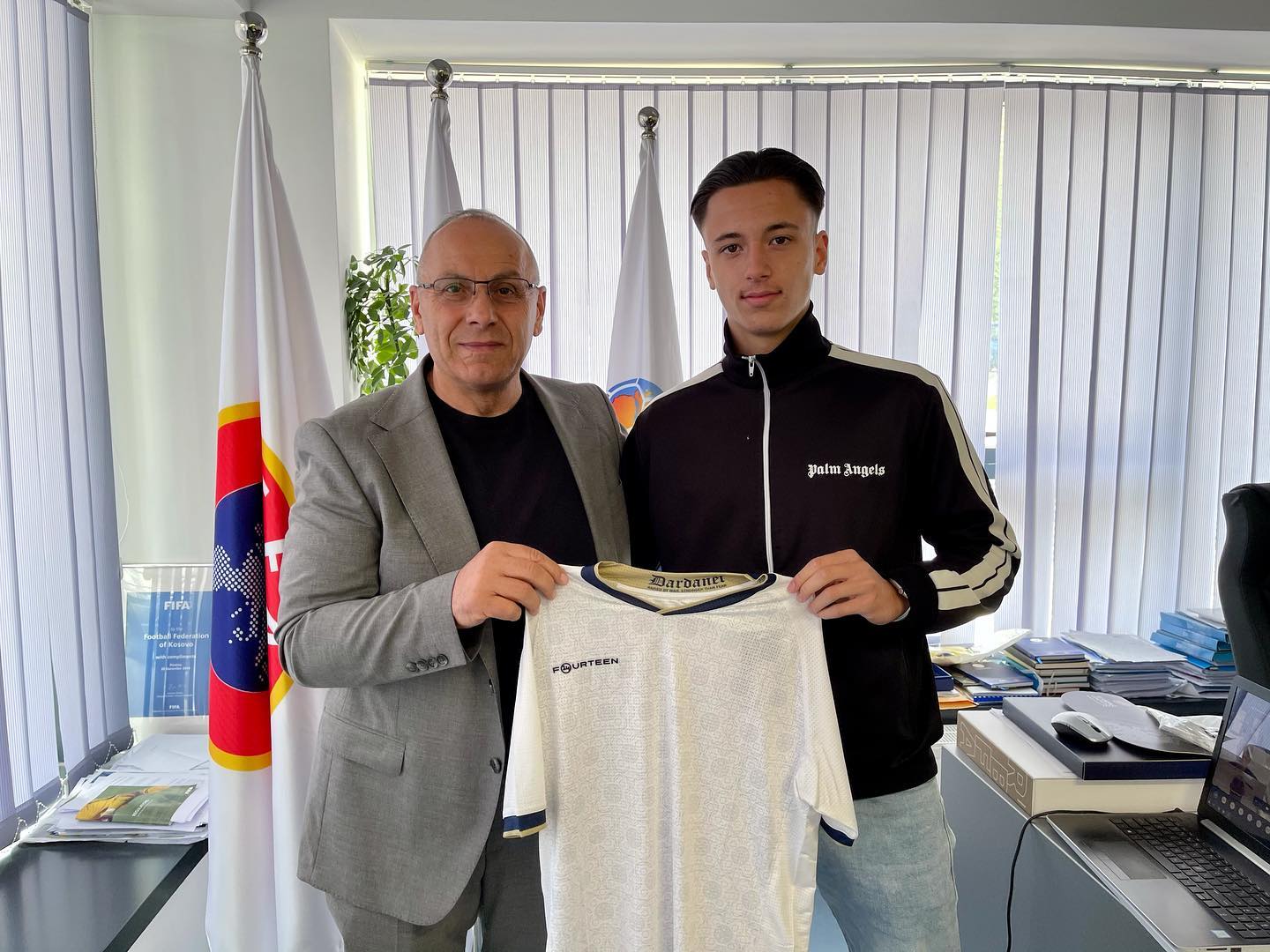 Dion Ajvazi i thotë “Po” Kosovës