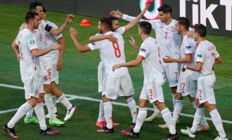 LIVE: Spanja “demolon” Sllovakinë, siguron kalimin tutje