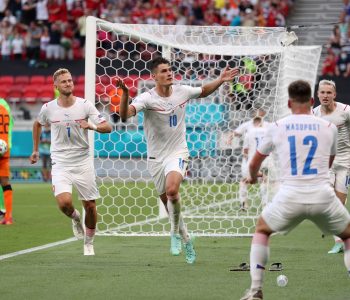 LIVE: Befason Çekia, mposht Holandën dhe kualifikohet në qerekfinale