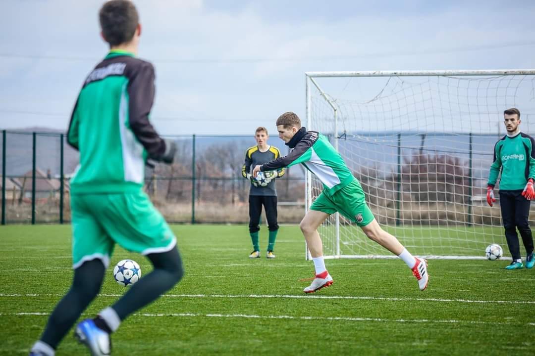 Klubi sllovak shpreh interesim për lojtarin e Feronikelit