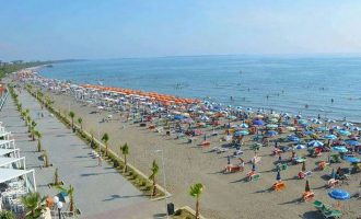 Kryetari i Lezhës: Mbi 65 për qind e turistëve në Shëngjin nga Kosova