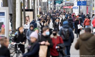 Australia dhe Tajvani përballen me shpërthime të reja të COVID-19