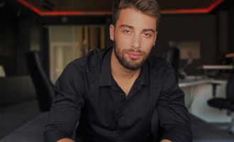 Çka po kërkon Meriton Mjekiqi në ‘krahët’ e ish konkurrentes së “Për’puthen”?