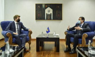 Kurti: Çështja e të pagjeturve është plagë e hapur, është me rëndësi që të hapen arkivat shtetërore të Serbisë