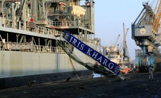 Iran: Fundoset anija më e madhe e marinës