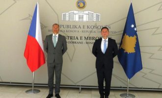 Mehaj takon ambasadorin e Çekisë, e falënderon për mbështetje