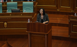 Pacolli e VV-së: Nuk votojmë asnjë deklaratë ku Kosova paraqitet me fusnotë