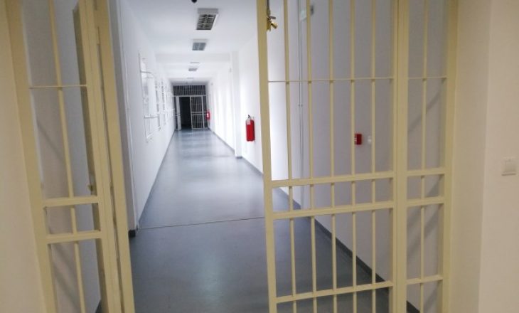 Drogën e fshehur në gojë i burgosuri deshi ta fuste në Qendrën e Paraburgimit në Prishtinë