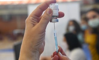 Komunat në pritje të vaksinave për të nisur imunizimin masiv