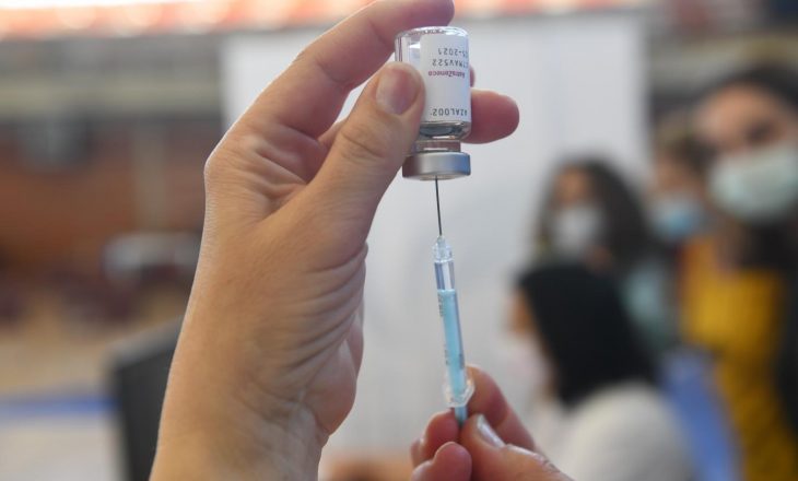 Komunat në pritje të vaksinave për të nisur imunizimin masiv