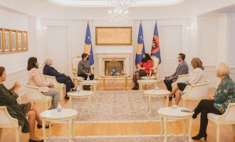 Kërkohet përfaqësim i grave në dialog me Serbinë