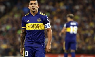 Carlos Tevez i jep fund karrierës si futbollist