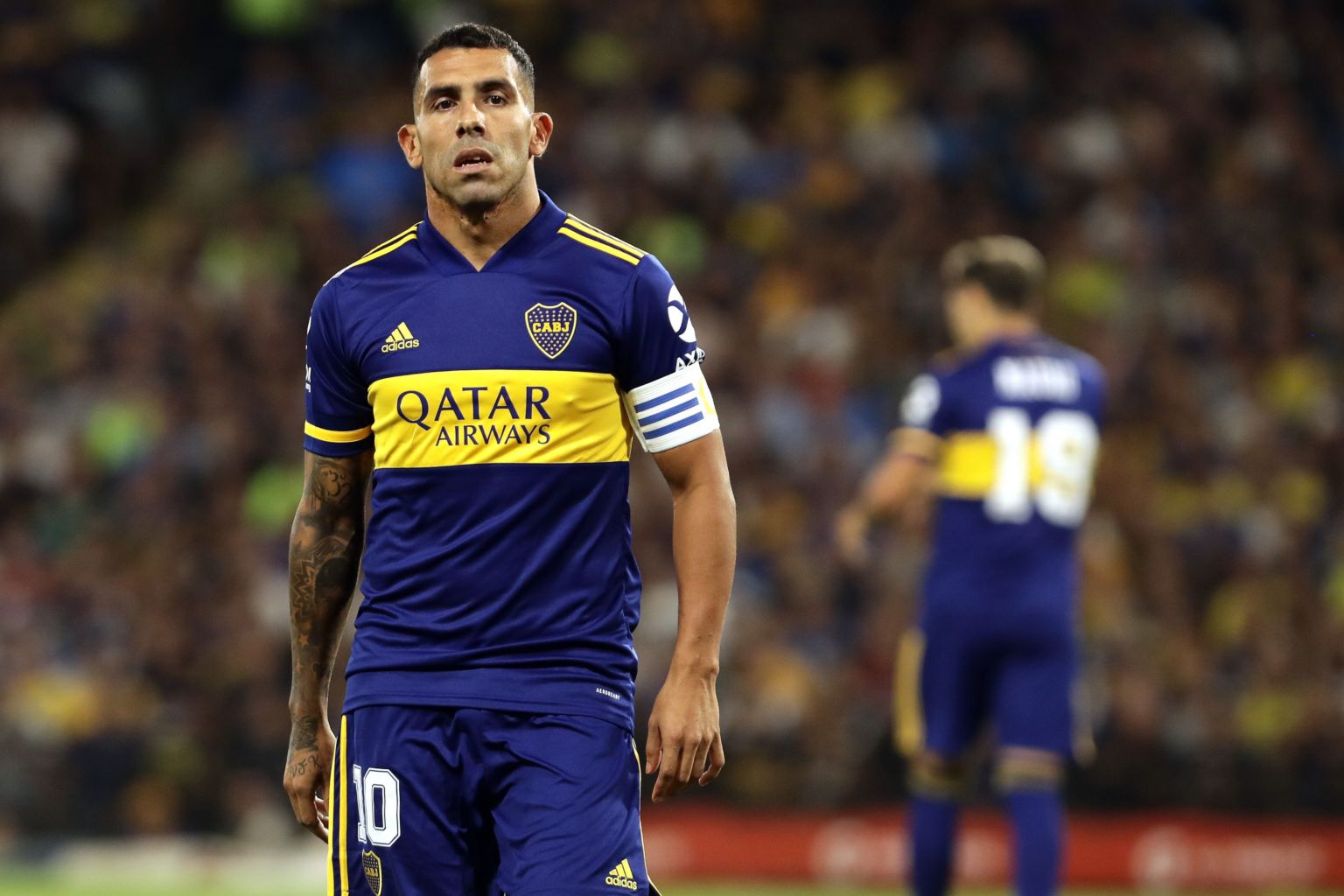 Carlos Tevez i jep fund karrierës si futbollist