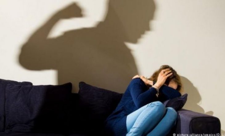 Një muaj paraburgim për burrin që rrahu gruan e tij në Kaçanik