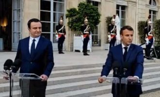 Kurti tregon dhuratën që mori dje nga Macron