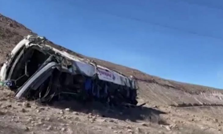 17 persona të vdekur nga një aksident me autobus në Peru