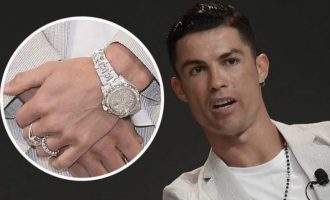 Cristiano Ronaldo është pronar i orës më të shtrenjtë në histori