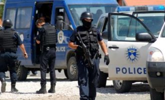 Arrestohen 20 persona për kontrabandë me emigrantë