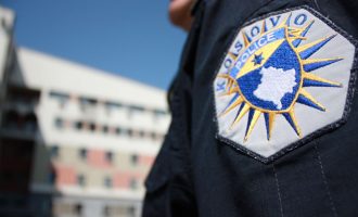 Gruaja që vdiq në vendin e punës në Fushë Kosovë, ishte police
