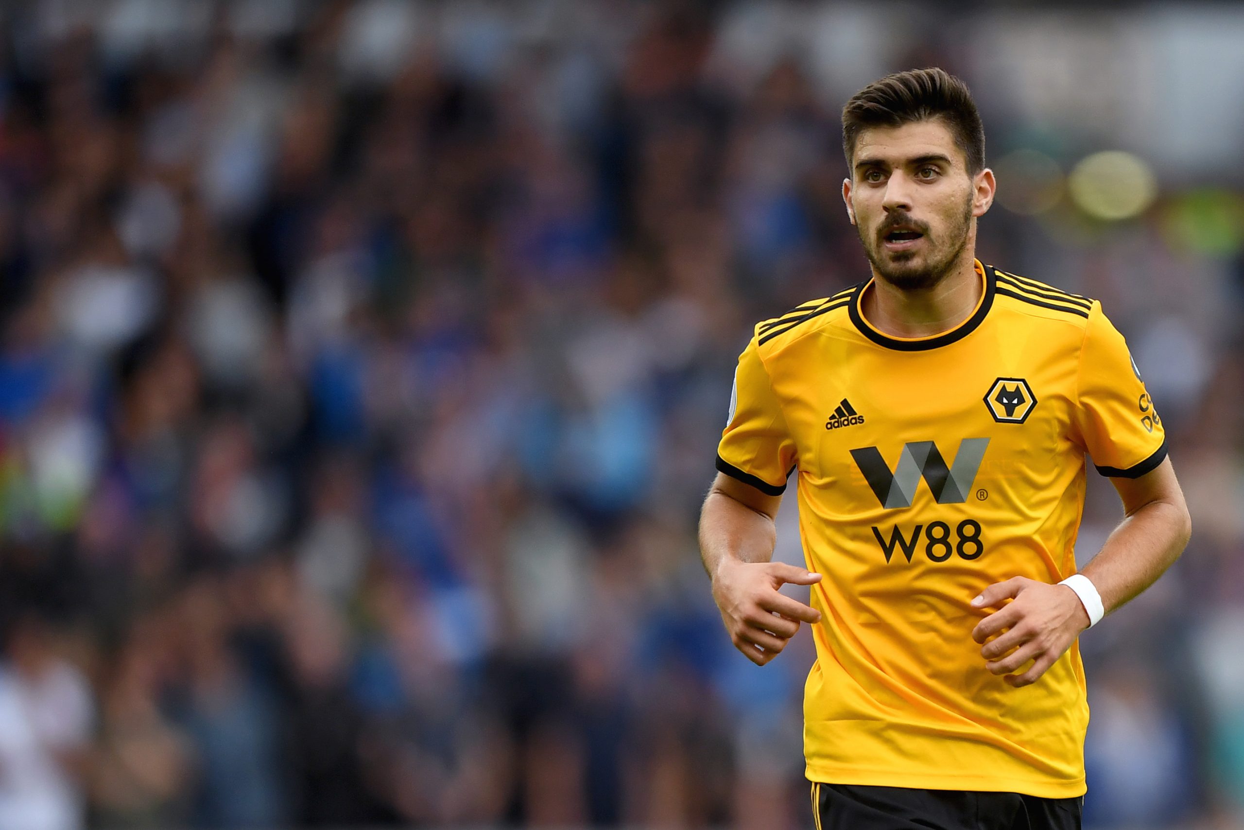 Arsenal nis bisedimet me Wolves për Ruben Neves