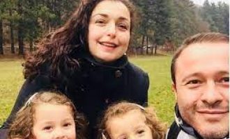 Osmani udhëtoi me burrin dhe vajzat binjake në samitin në Turqi