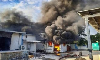 18 të vdekur nga shpërthimi i zjarrit në një fabrikë në Indi