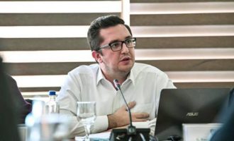 Mustafa: Shkoi gjysma e 2021 e në Kosovë s’ka vaksina