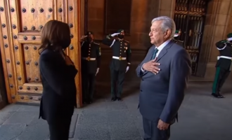 Presidenti meksikan ia ngatërron emrin dhe postin Kamala Harrisit (VIDEO)