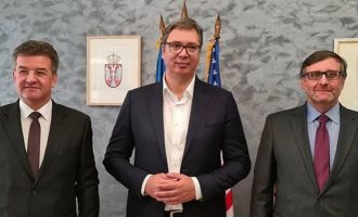 Vuçiq: Besoj në mundësinë e arritjes së një zgjidhjeje kompromisi me Kosovën