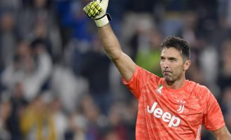 Buffon refuzoi Barcelonën?