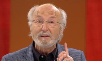 “Telefonuan duke qarë…” Mirush Kabashi rrëfen se si e pritën familja lajmin për vdekjen e tij