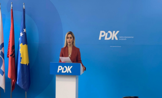 PDK për shkarkimin e Valdete Dakës: Vjosa Osmani zbatoi urdhrin e Albin Kurtit