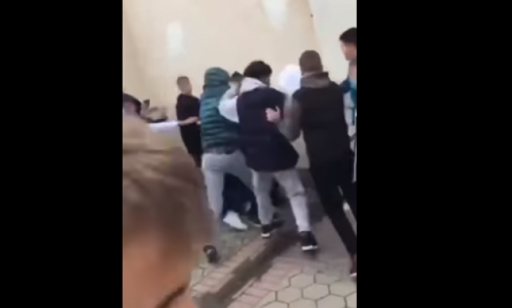 Rrahja e nxënësve në Prishtinë, arrestohen 13 persona e ngriten tri kallëzime penale