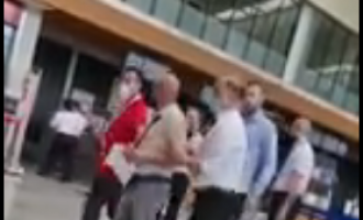 Qytetari sulmon fizikisht punëtorin e aeroportit të Prishtinës