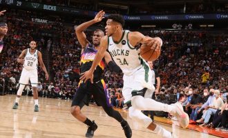Pheonix Suns drejt titullit, fitojnë edhe ndeshjen e dytë ndaj Milwaukee Bucks