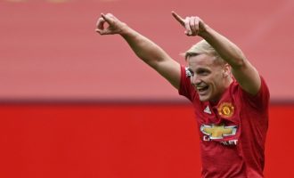 Van de Beek në radarin e klubit spanjoll